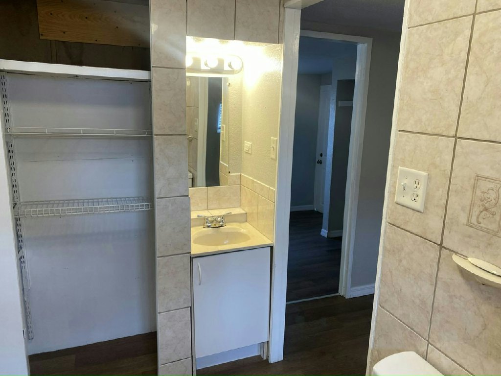 9217-4