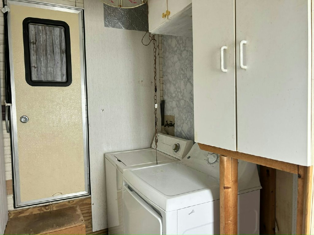 9366-4
