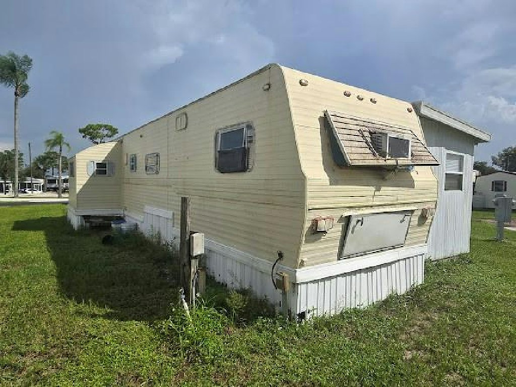 969-4
