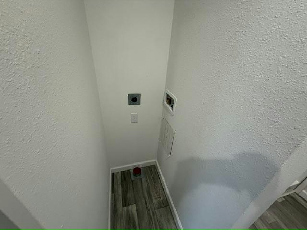 9887-4