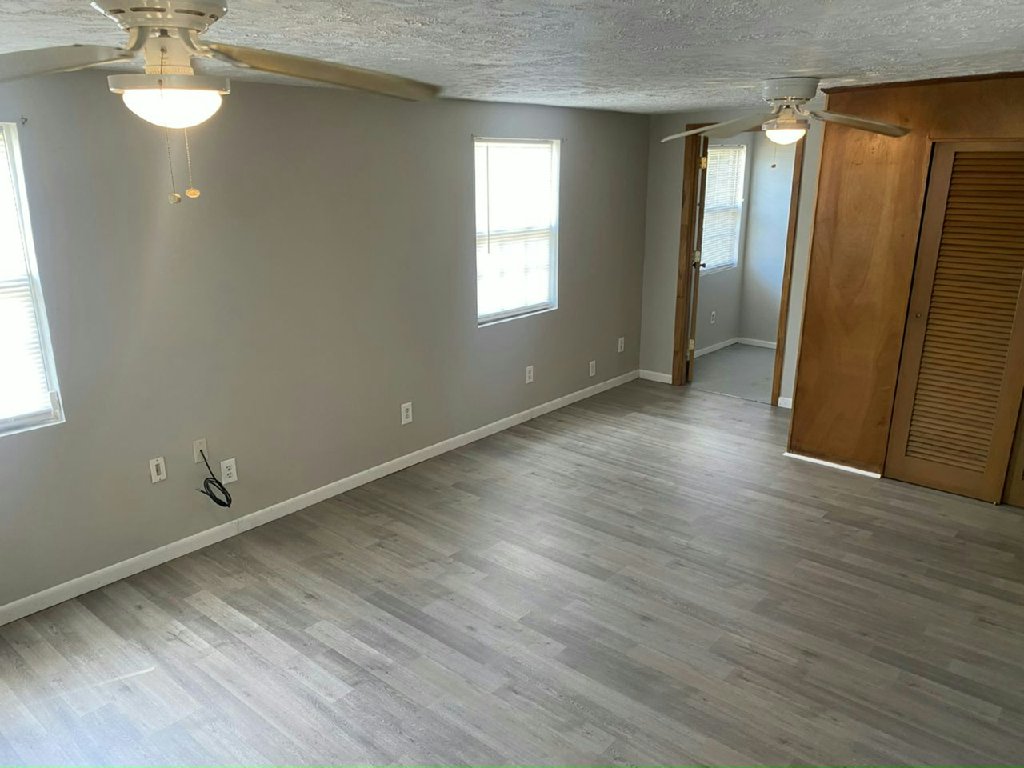 9952-4